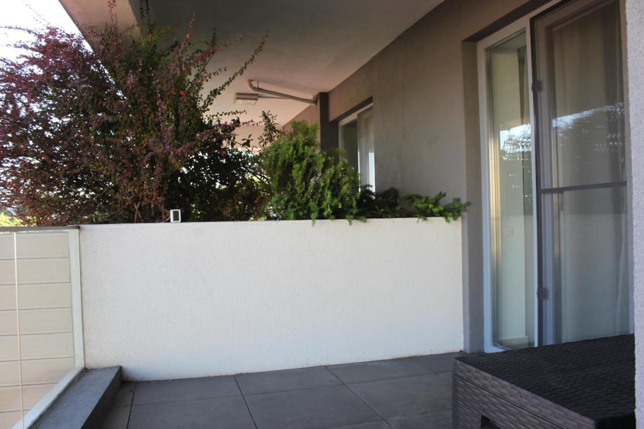 Central District Cuza 99 Apartment บูคาเรสต์ ภายนอก รูปภาพ